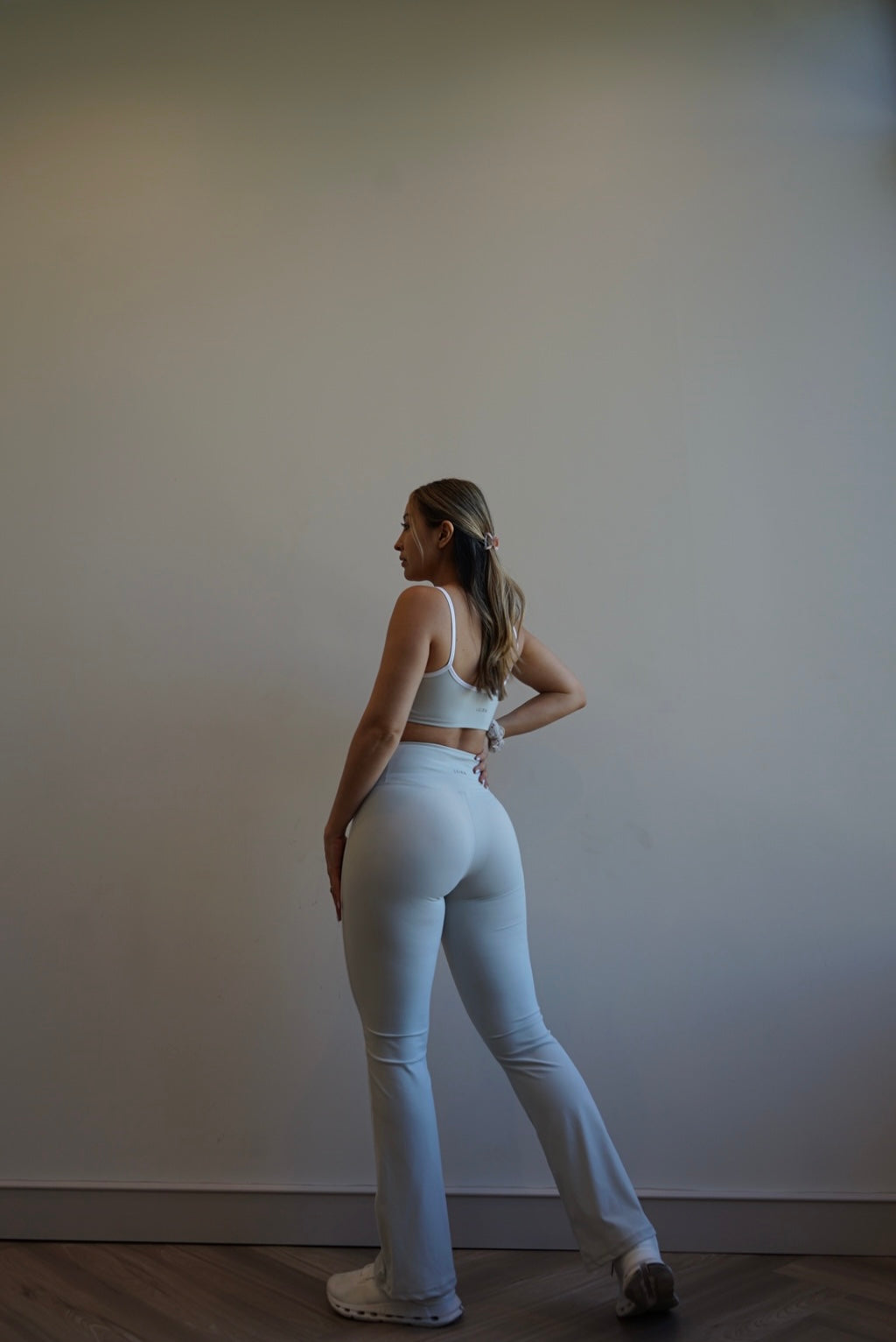Form Flare leggings