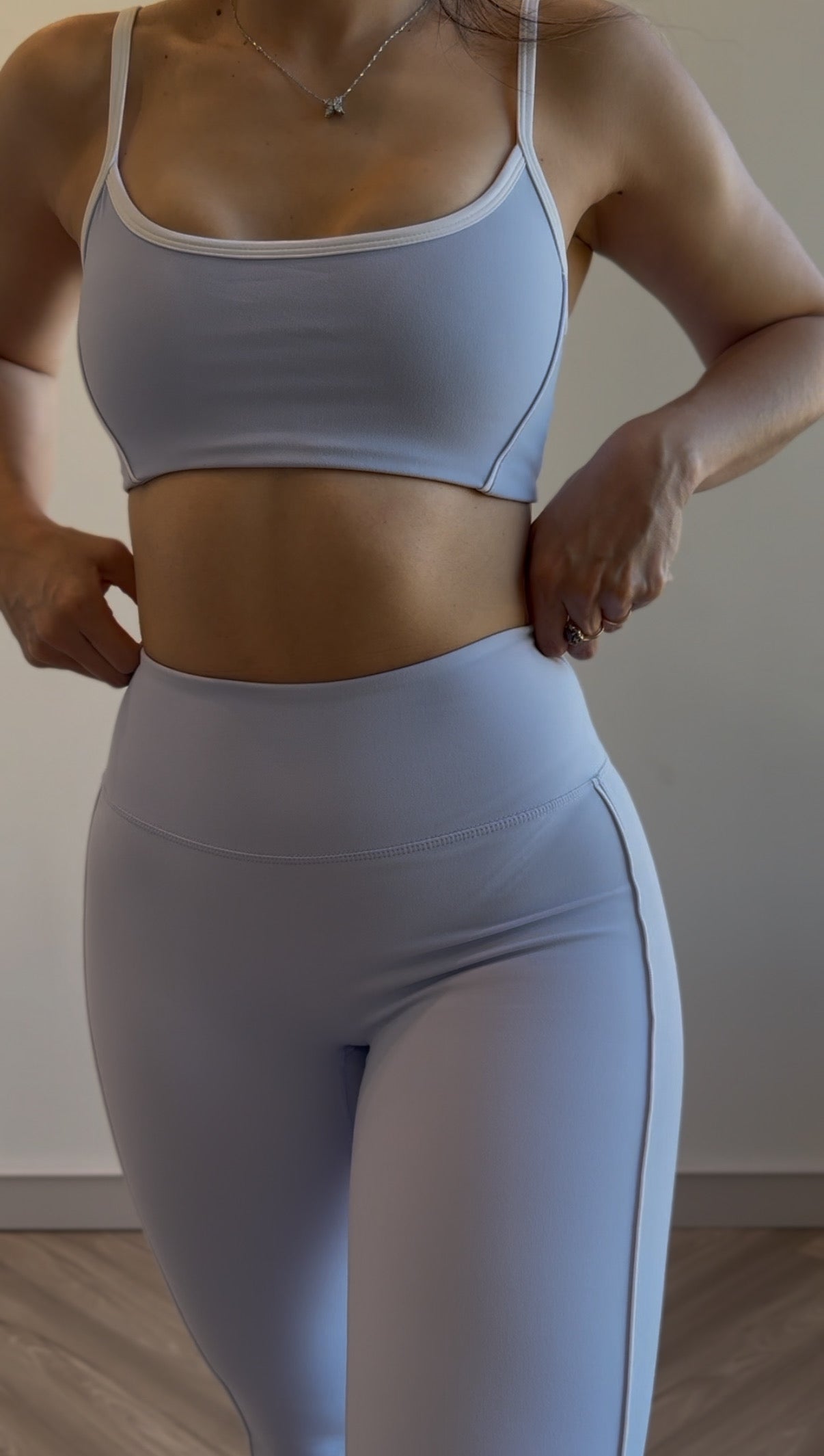 Form Flare leggings