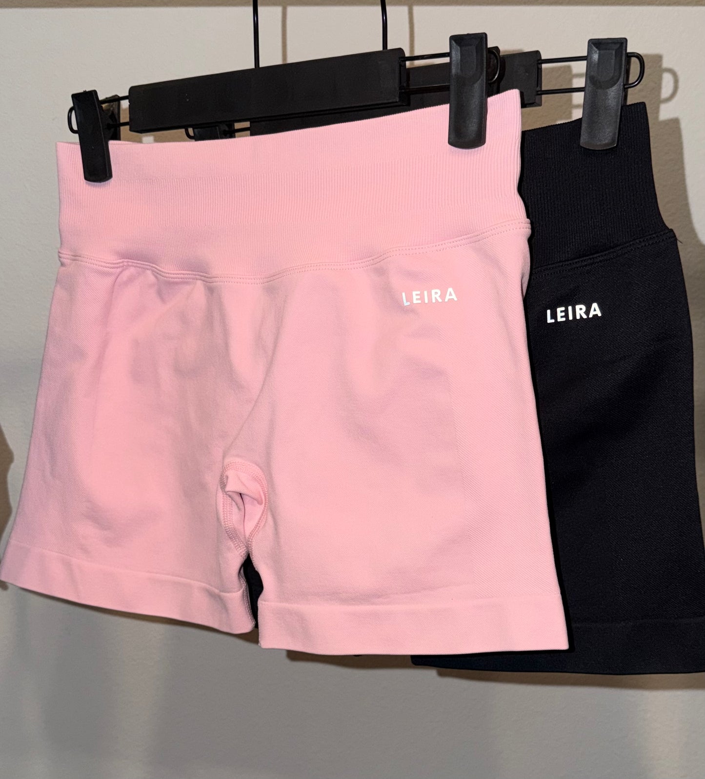 ELEVATE SEAMLESS SHORT